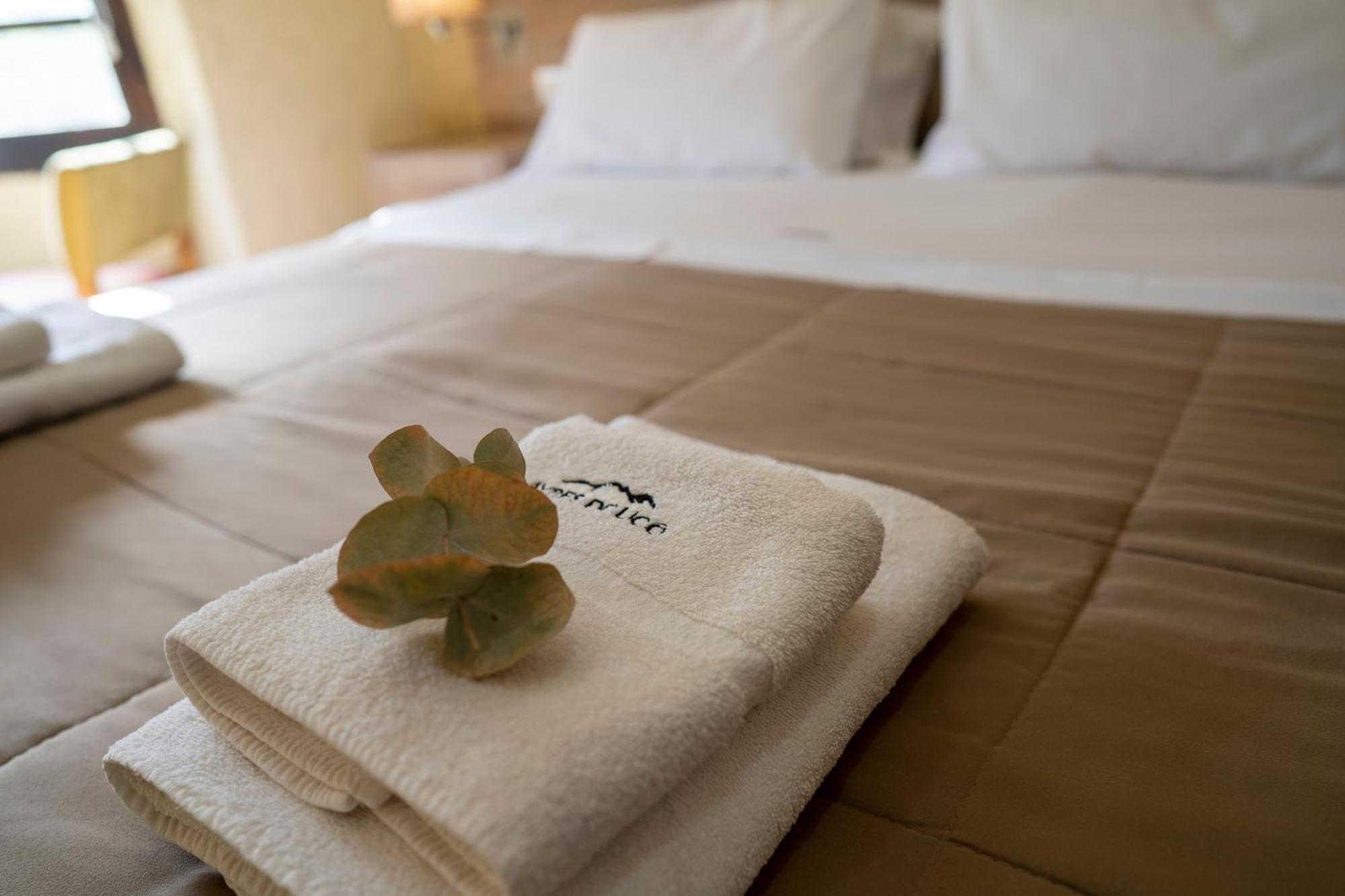 Ayres De Uco Lodge & Wine Lovers Los Arboles Ngoại thất bức ảnh