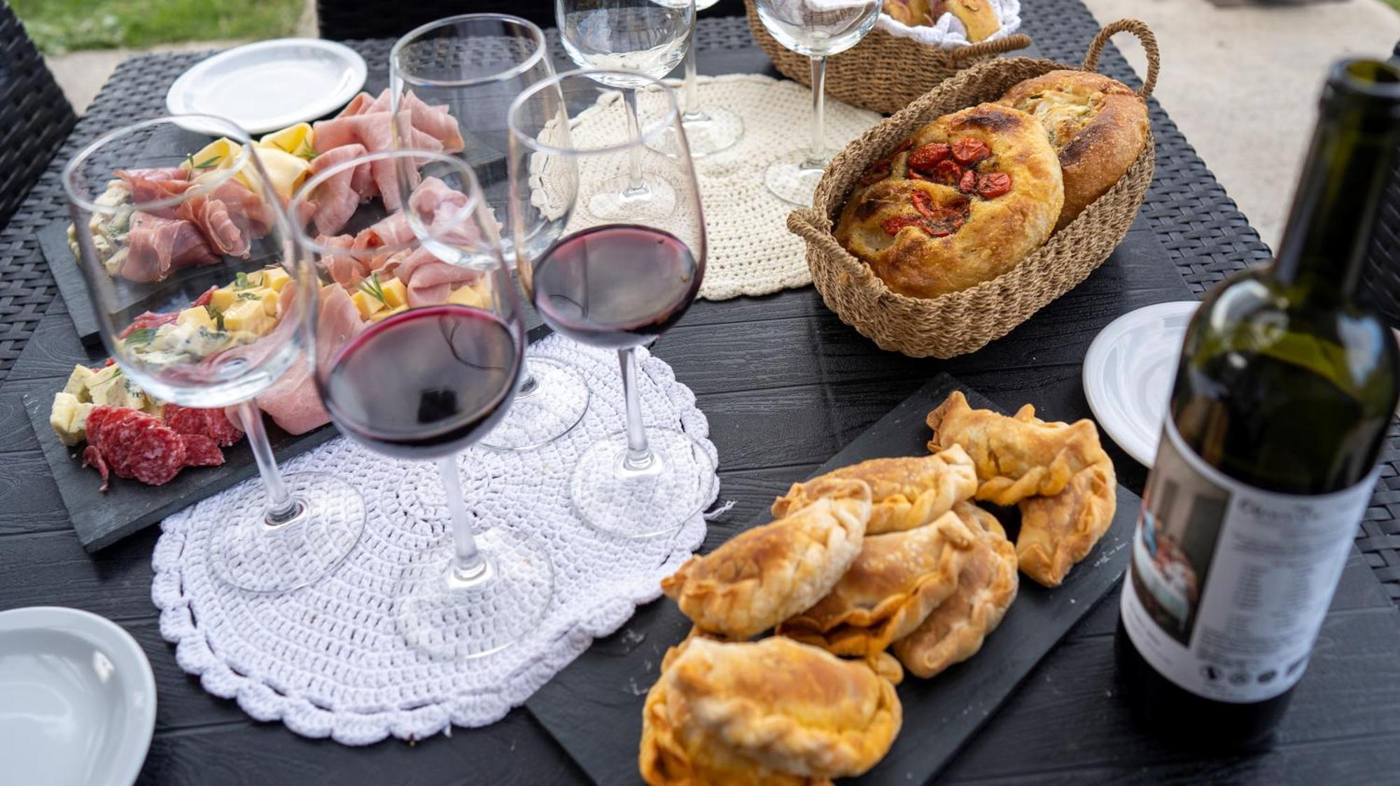 Ayres De Uco Lodge & Wine Lovers Los Arboles Ngoại thất bức ảnh